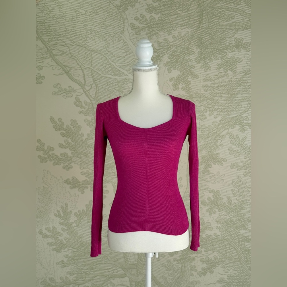 Ribbed Pink Sweater Square Neckline Stretchy Size M Perfect for Valentine’s Day